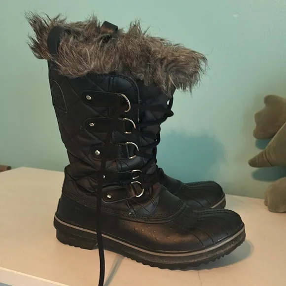Women's SOREL  Black Fur-Lined Winter Boots - Picture 5 of 7